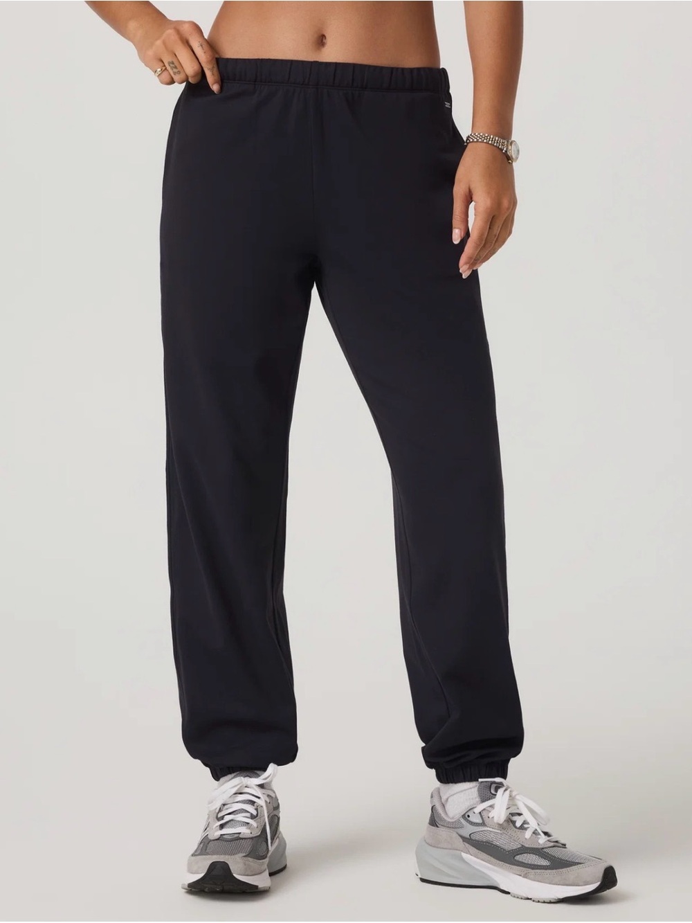 VUORI Women's Halo Modern Sweatpant size L
